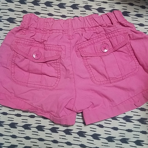 Gap Kids Shorts - Picture 2 of 3